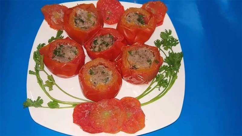Cà chua nhồi thịt hấp