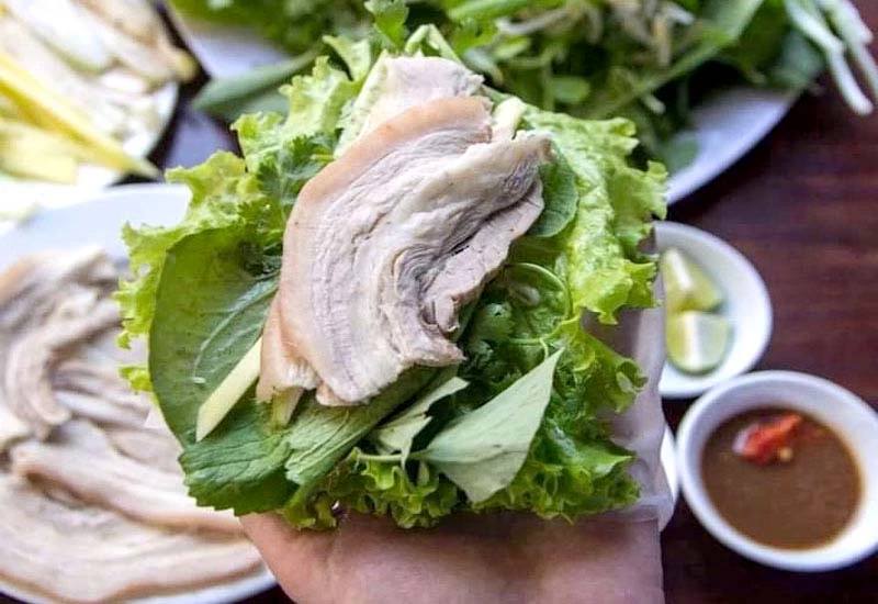 Lợi ích sức khỏe từ món bánh tráng cuốn thịt heo