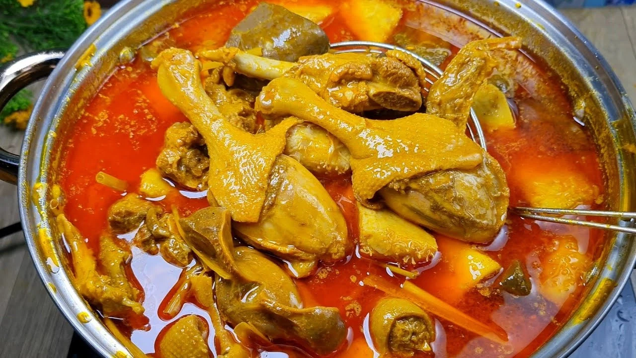 6. Cà ri vịt – Biến tấu độc đáo, béo thơm tròn vị