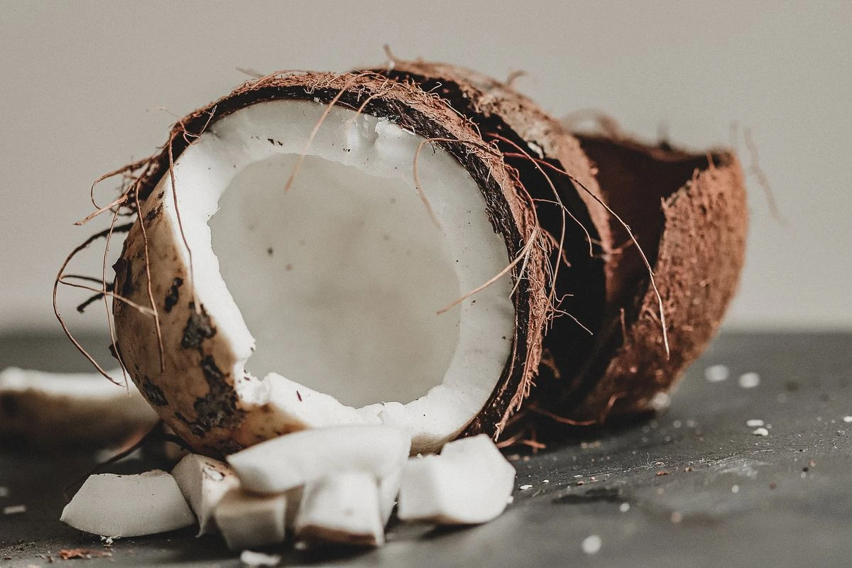 Dừa: Tips lựa chọn và bảo quản đúng cách