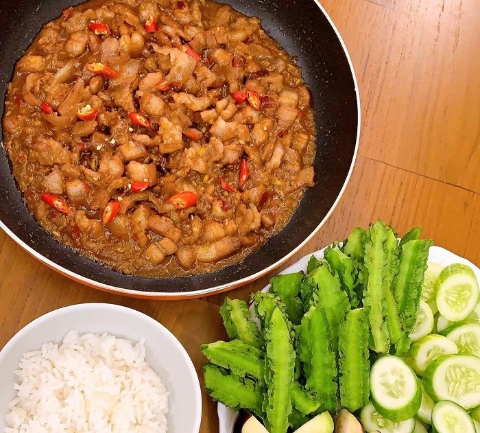 Cách làm mắm ruốc chuẩn vị, chấm món nào cũng ngon