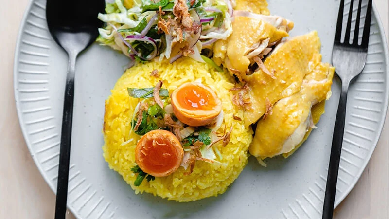 Bí quyết nấu cơm gà Tam Kỳ đậm vị miền Trung cực ngon, cực hấp dẫn