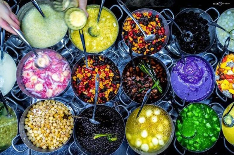 Review Đặc Sản Huế Trứ Danh: Hương Vị Cố Đô Khó Quên