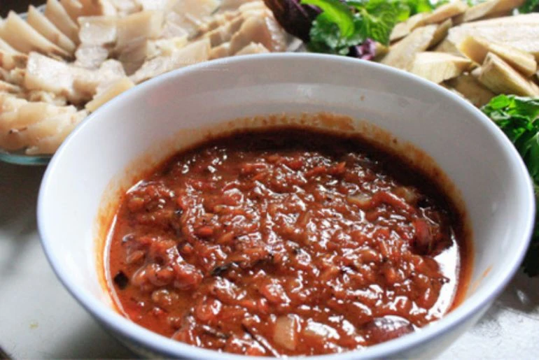 Mắm Nhum Mỹ An - Món Đặc Sản Phải Thử Khi Đi Du Lịch Bình Định