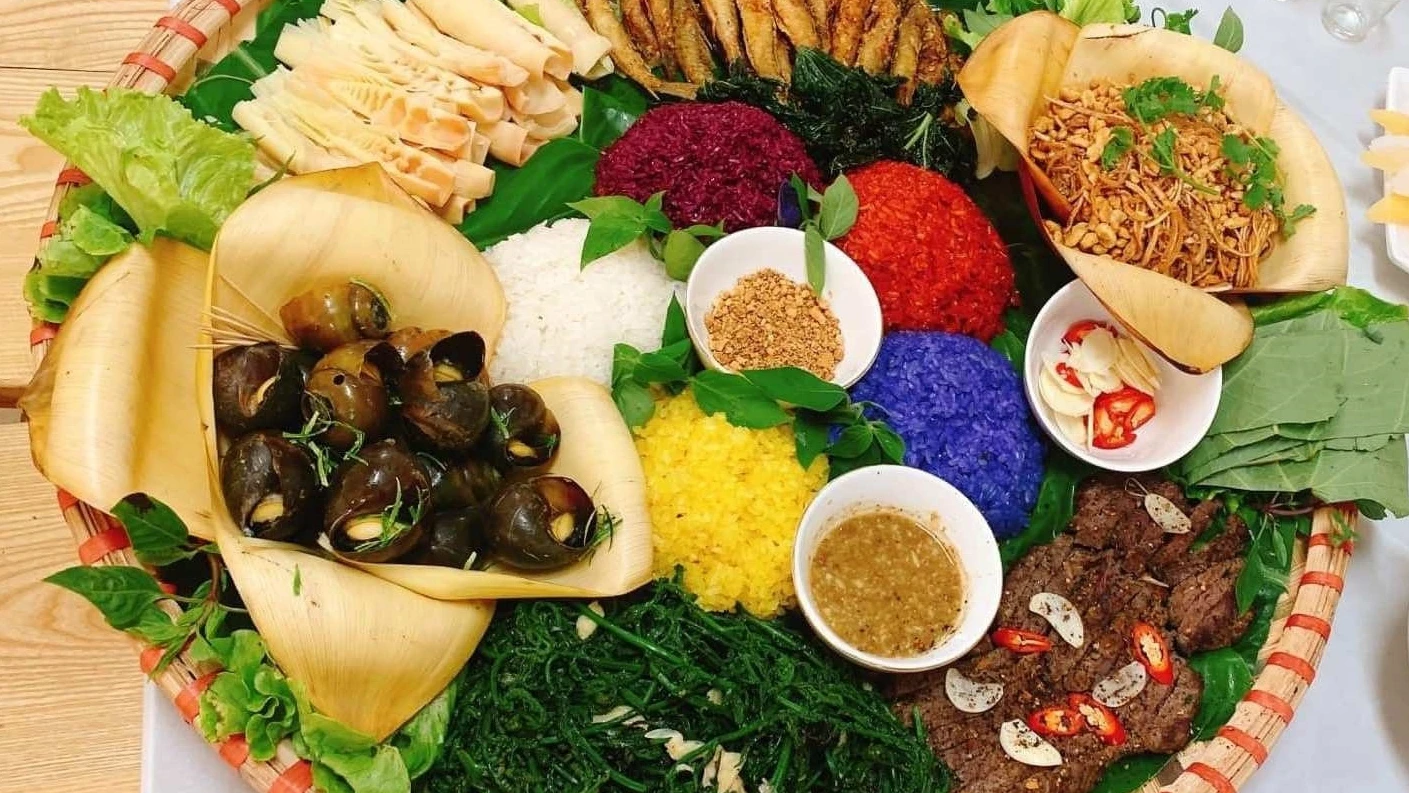 Cách làm xôi ngũ sắc chuẩn ngon, dẻo thơm